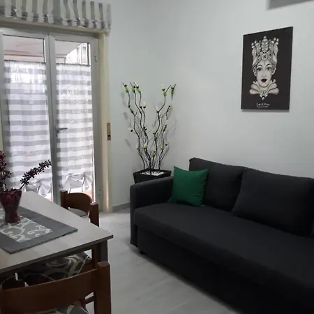 Holiday House Marlin Giardini-Naxos Exterior foto