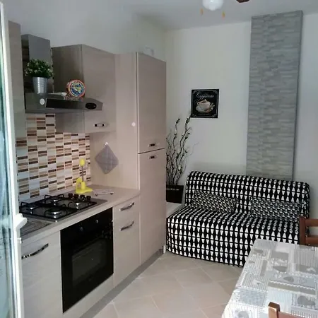 Holiday House Marlin Giardini-Naxos Exterior foto