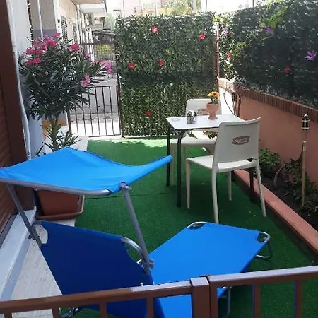 Holiday House Marlin Giardini-Naxos Exterior foto